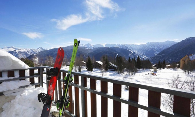 Ax-les-Thermes Condo | Ski aux pieds ! T2 pour 6 + Accès sauna & piscine