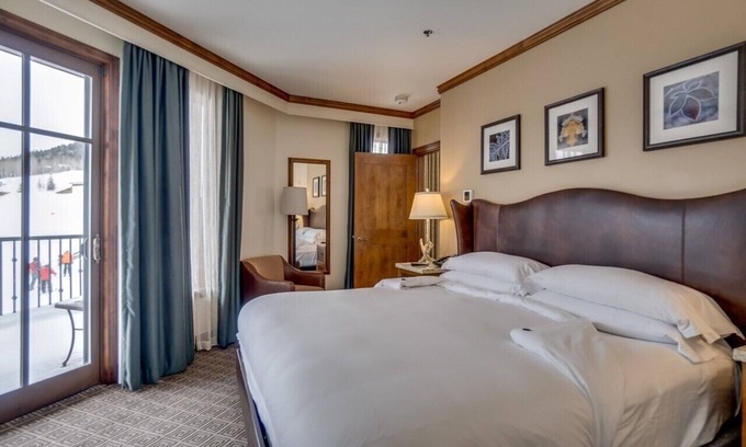 Aspen Resort | Ski-In/Ski-Out 3-bedroom Condo Ritz Carlton Aspen Highlands