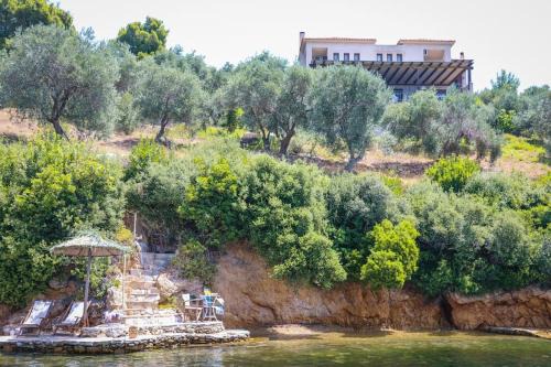 Punta Villa | Skiathos Beach Villa Aphrodite