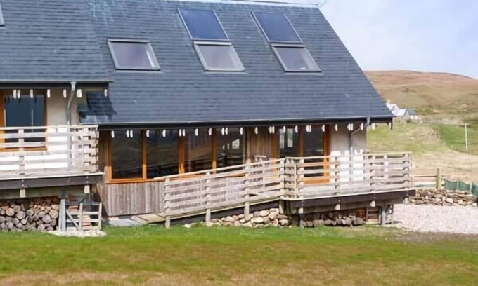 Oldshoremore Cottage | SKIPAFLOTTA, character holiday cottage in Kinlochbervie