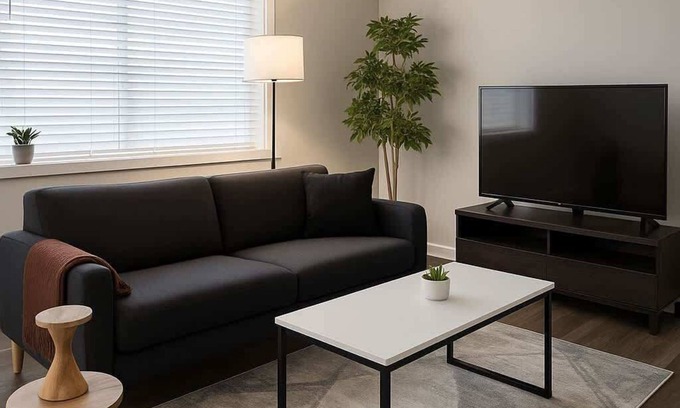 Skokie Apartment | Skokie Gem - 1BR on Davis St!