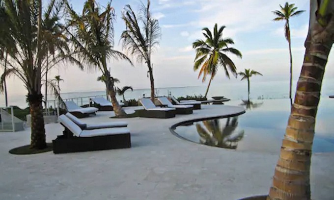 Governor's Harbour Hotel | Sky Beach Club