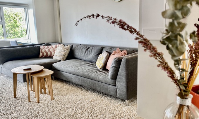 Takapuna Condo | Sky Blue Sanders! Seaview + 2 min walk to Takapuna Beach!