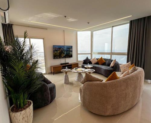 Ash Shati Apartment | Sky-high Villa فيلا عنان السماء