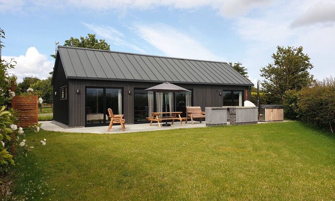 Low Catton Cottage | SKYLARK, family friendly, character holiday cottage in Bishop Wilton