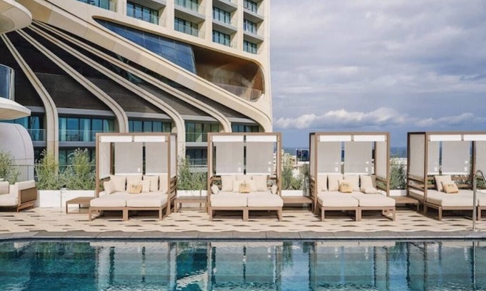 Paceville Apartment | Skyline Mercury Tower apartment with pool access