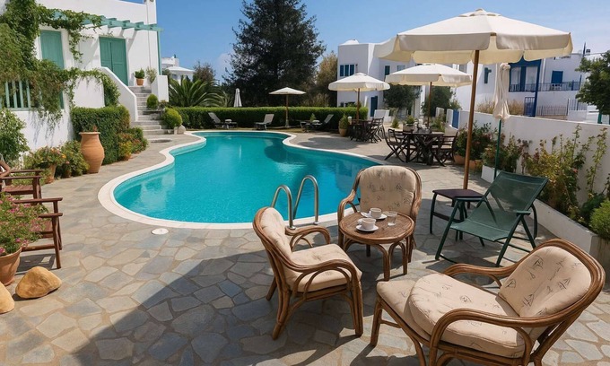 Skiros Apartment | Skyros Luxury Poolside Getaway