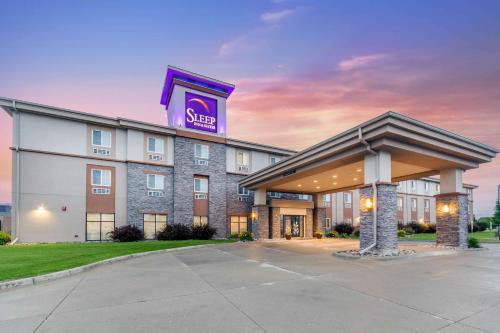 Grand Forks Hotel | Sleep Inn & Suites Grand Forks Near Alerus Center