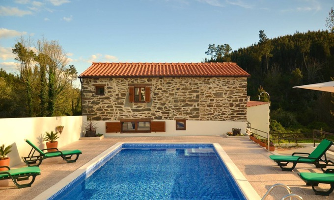 Serta House | Sleeps 6 peoplenEntire use of house, pool and all facilities. Exclusively yours.