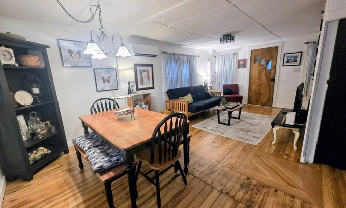 Mount Gretna Heights Cottage | Slice of Heaven Cottage