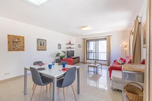 Sliema Apartment | Sliema - Private Terrace, mins walk to Balluta Bay Beach by QuickTrips