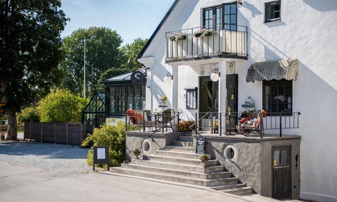 Ljugarn House | Smakrike Krog & Logi