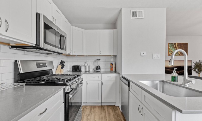 Highland Apartment | Small 1 Bedroom Apt in Highland Austin TX 3793