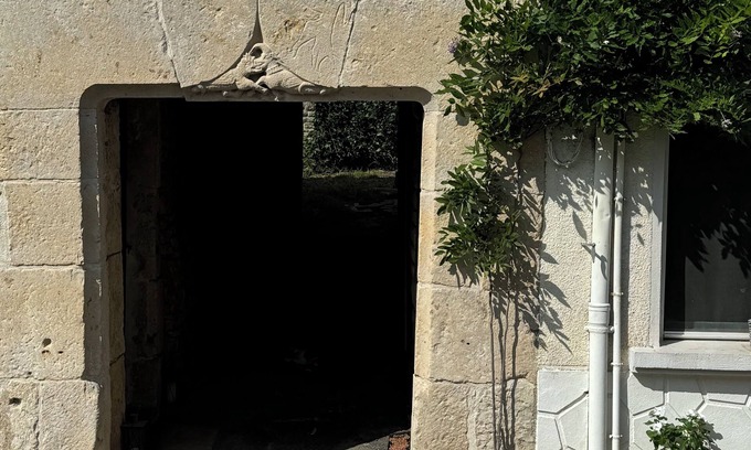 Nanteuil-en-Vallee House | Small house located 200 m from : Nanteuil en Vallée abbey.