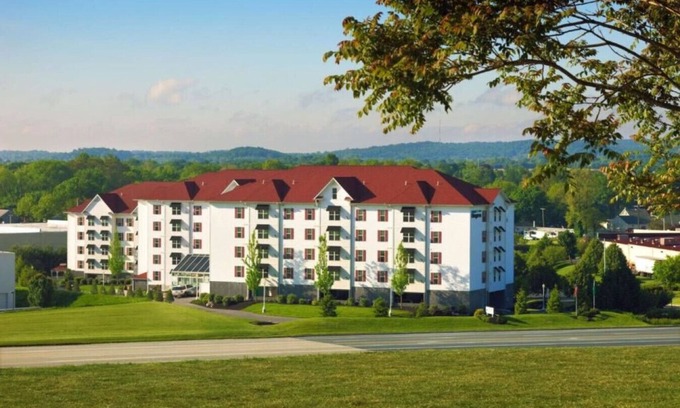 Hershey Apartment | Smell the Chocolate from Hershey Park in this great resort 2BD vacation condo