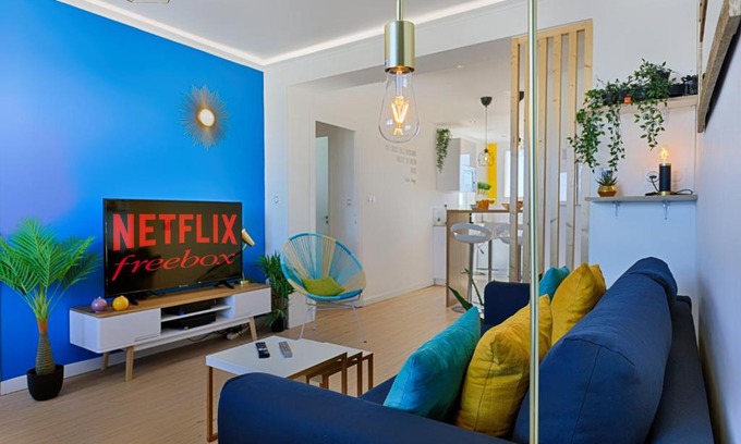 Lemasson Apartment | SMILE HÔME-Nid Panoramique VUE WOW ! SPAdéco - LoungeZEN - Terrasse ensoleillée - arrivée autonome - Netflix - emplacement idéal - Lumineux - rénové à neuf - Wifi Fibre -