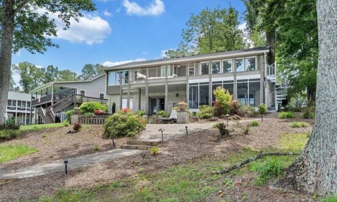 Penhook House | Smith Mountain Lake Home with stunning views with wet cove