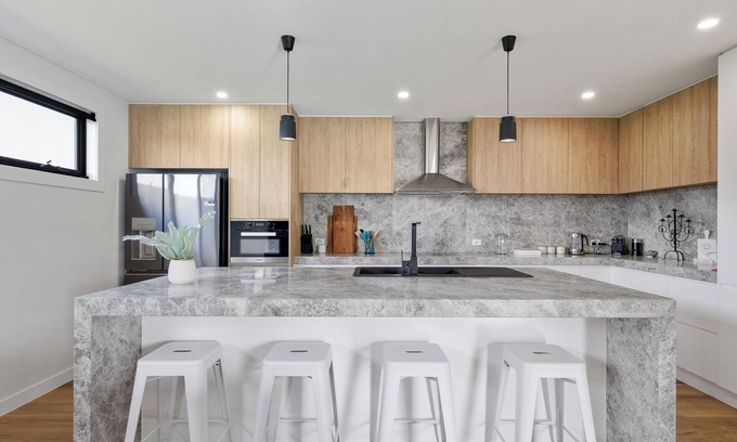 Smiths Beach House | Smiths Island Retreat