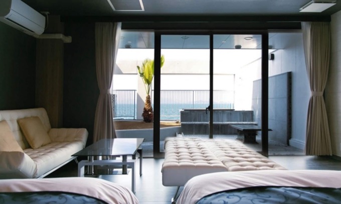 Matsuyama Hotel | Smoking allowed 2nd floor twin room 3 persons /Matsuyama Ehime