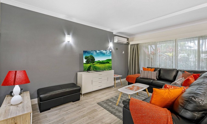 Korora Apartment | Smugglers On The Beach 1 Bedroom Apartment