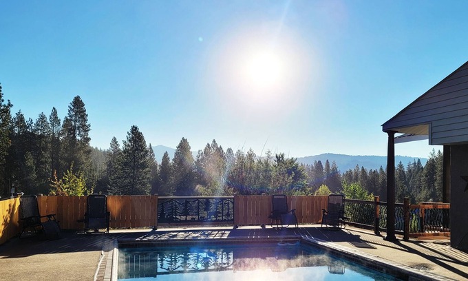 Garden Valley Cabin | Snow Springs Pool House w/PRIVATE heated, hotsprings pool! 5 bedrooms,Sleeps 15