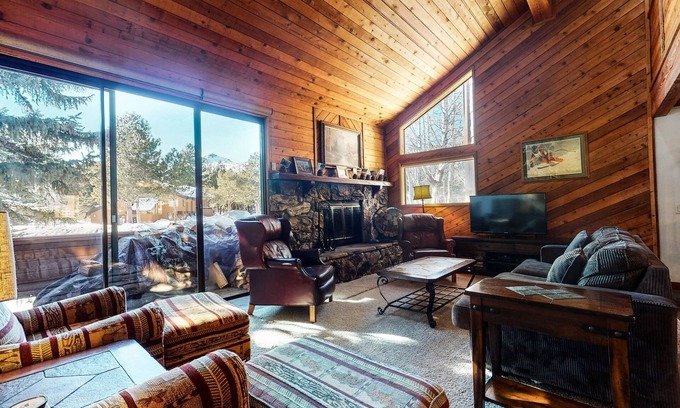 Mammoth Lakes Condo | Snowflower 26 Remodeled Spacious Condo With Great Complex Amenities by RedAwning