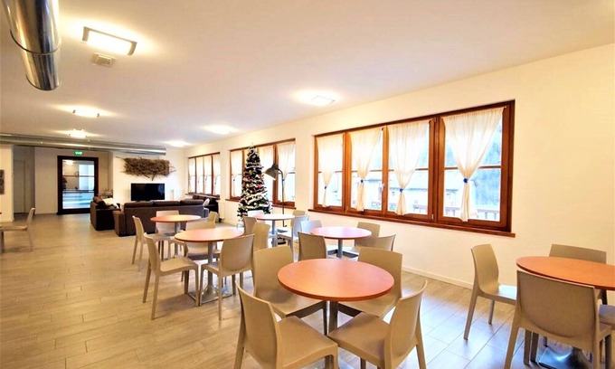 Chenoz Apartment | Snug apartment at the centre of Pré-Saint-Didier