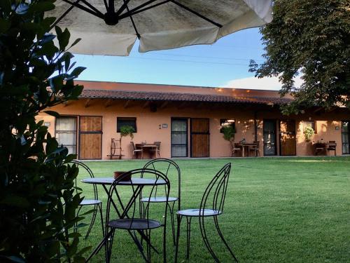 Budrio House | Società agricola le more Agriturismo La Dondina