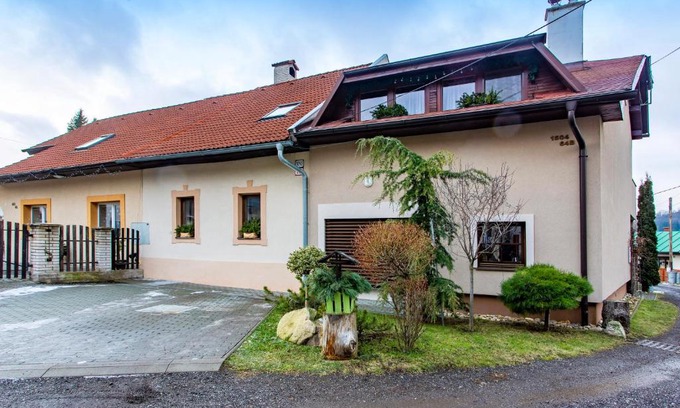 Kremnica Apartment | Sofia Veterník B