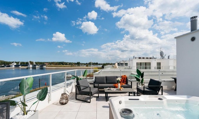 Orlinki Apartment | Sol Marina Resort Wyspa Sobieszewska I - LoftAffair Collection