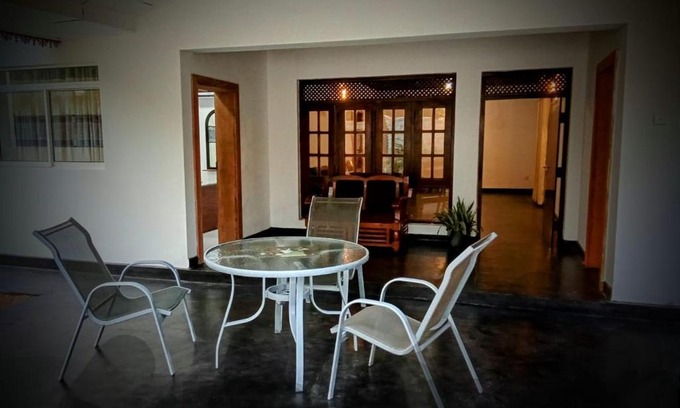Seeduwa - Katunayake House | Solaces transit residence