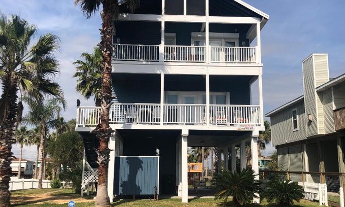 Galveston House | SOLAJE