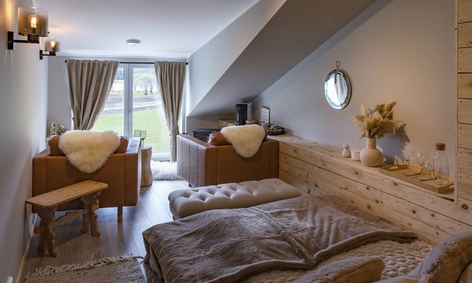 Arna Other | Solneset Farm Hotel