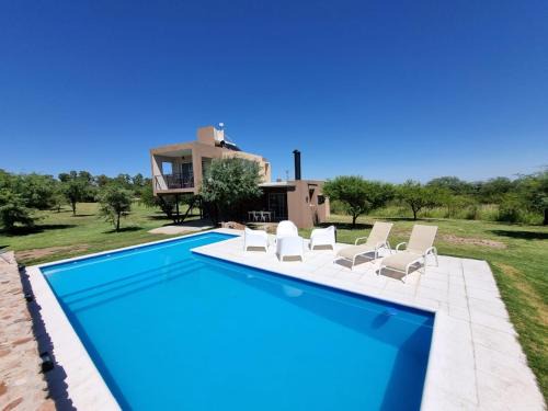 San Javier House | SOLSALI Cabaña moderna