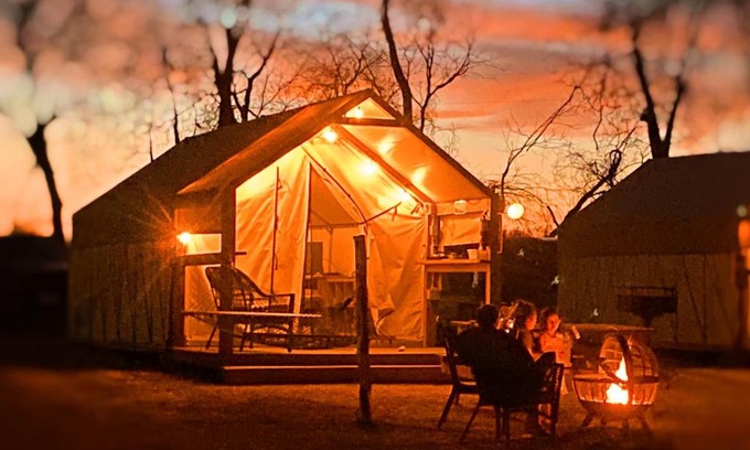 Fentress House | Son's River Ranch Glamping Cabin #6 Cabin on the Beautiful San Marcos River