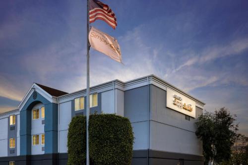 Irvine Industrial Complex-East Hotel | Sonesta Simply Suites Irvine East Foothill
