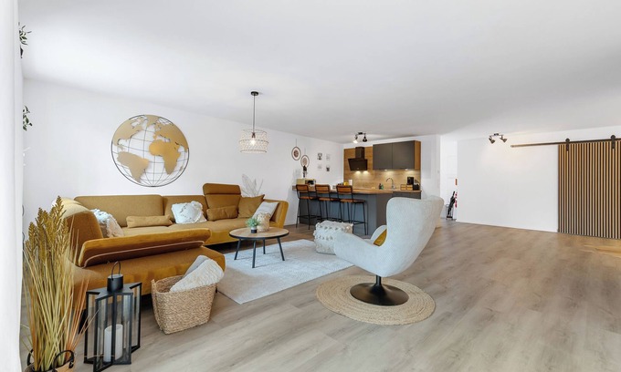 Altusried Apartment | SONNEN.glück- bright flat with 140m²