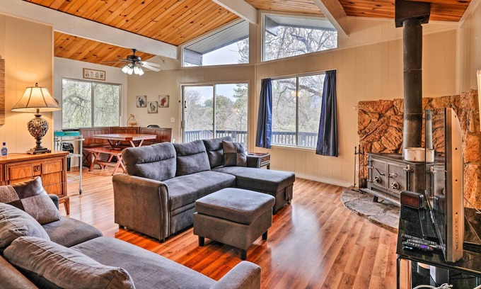 Standard Cabin | Sonora Cabin w/ Deck + Private Yard!
