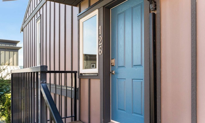 Sooke House | Sooke Ocean View Townhome, 2 Bedroom