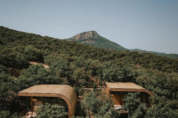Cabrieres Bed & Breakfast | Souki ~ Lodges & Spa