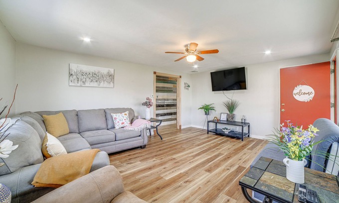 South Bend House | South Bend Home w/Gas Grill Near Universities!