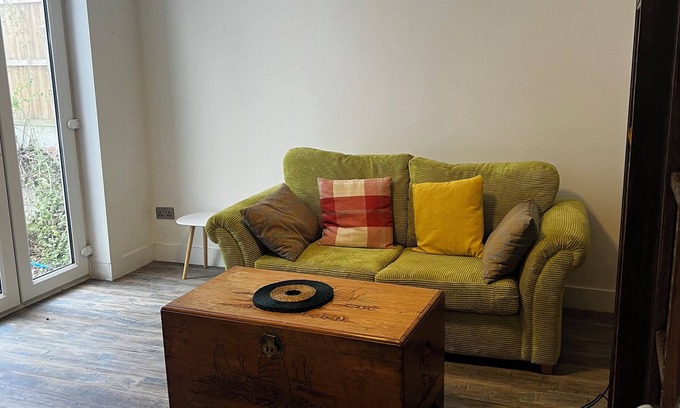 Southend-on-Sea Apartment | Southend luxe retreat