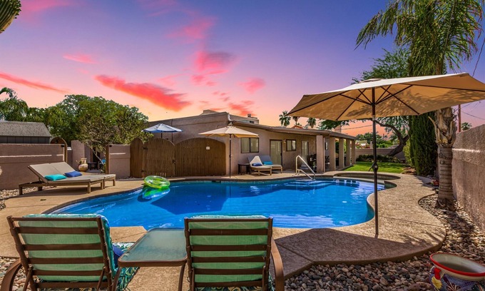 Golden Springs House | Southwest Villa 3/2 w/pool and spa near Golf/hiking