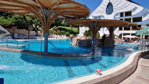Heviz Apartment | Spa Residence Carbona 101, 307 Apartman