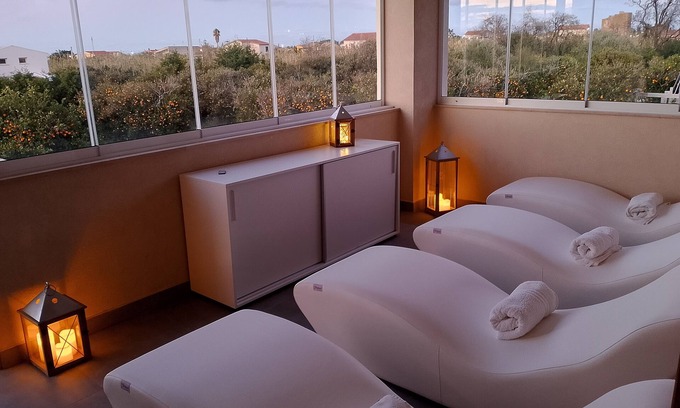 Gorgo Lungo Villa | Spa Suite Cefalù Villa dell'Eden A, 2 bedrooms and sleeps 5.