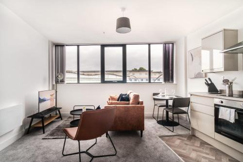 Wrexham Apartment | Spacious 1 Bed Apartment in Central Wrexham
