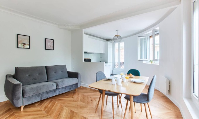 Epinettes Apartment | Spacious 1BR flat next to Montmartre