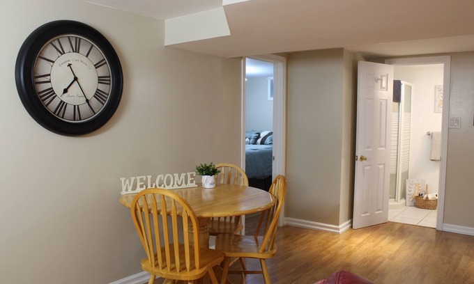 Woodstock Apartment | Spacious 2 Bedroom Suite Near Southside Park
