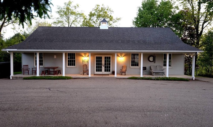 Millersburg House | Spacious 2 BR home, just minutes from Berlin, OH.