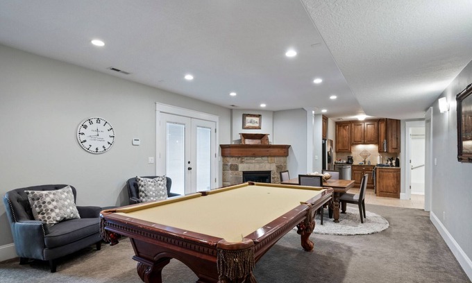 Sunset Heights Apartment | Spacious 2BR Basement Suite w/Hot Tub, Theater, Full Kitchen. Near UVU/BYU